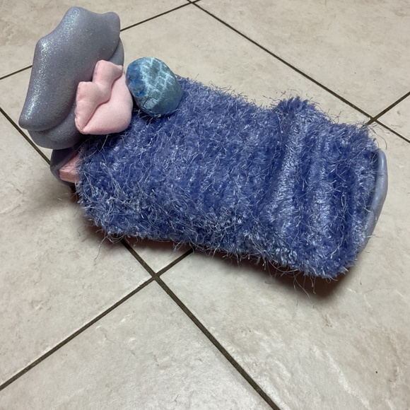 Bratz Funky Fashion Furniture Lip Bed 2000s Y2K - Picture 3 of 9